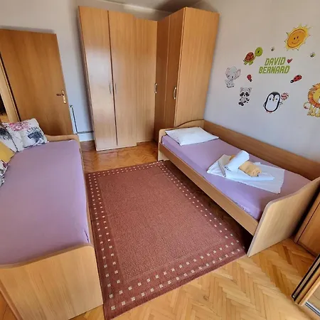 Ferienwohnung Fur 6 Personen Ca 60 Qm In Crikvenica, Kvarner Bucht Und Umgebung - B58502 *